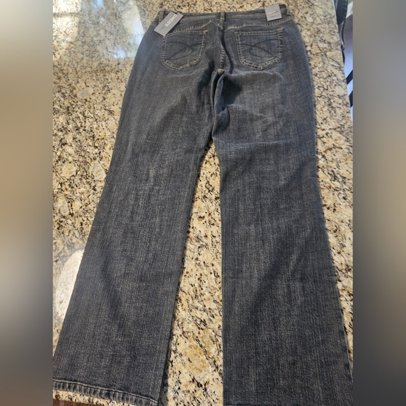 NWT..Chico's Platinum Blue Denim Jeans SIZE 2 - Picture 7 of 14
